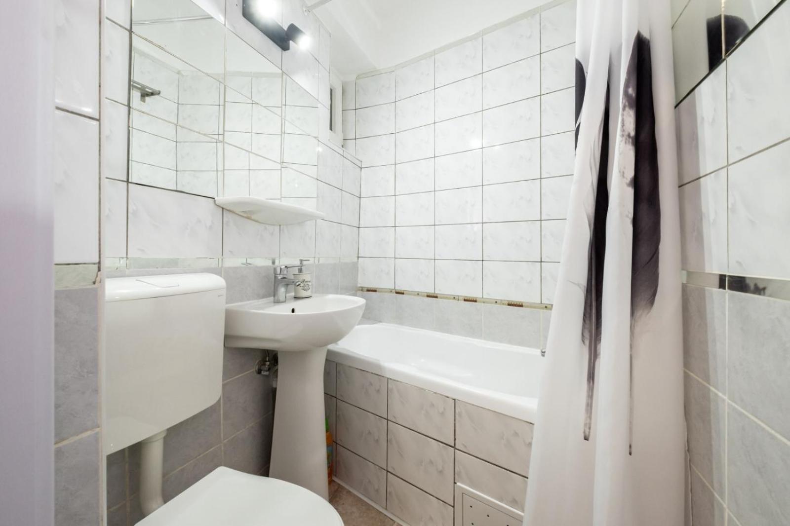 Laroka House Cosy And Modern Apartment Universitate-City Centre Bukarest Exterior foto